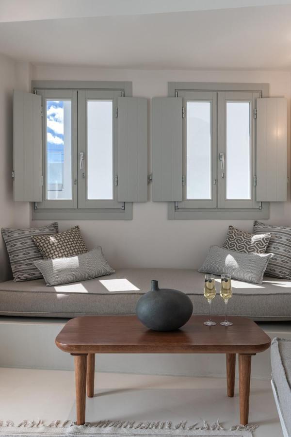 Akra Suites & Spa Imerovígli Extérieur photo