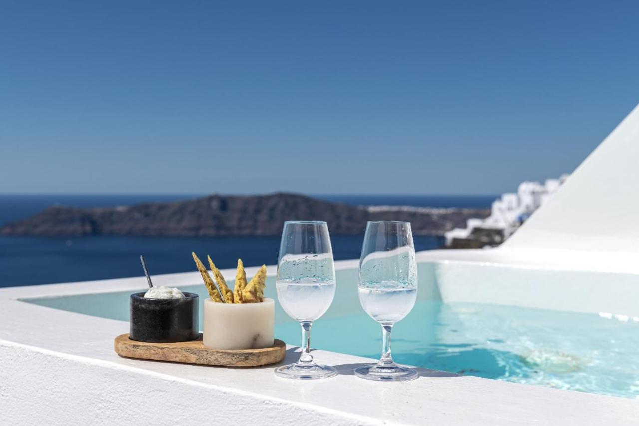 Akra Suites & Spa Imerovígli Extérieur photo